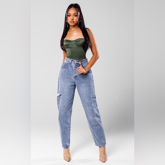PrettyLittleThing Denim - 🚨 NWT Pretty Little Things Thigh Split Baggy Boyfriend Jeans
